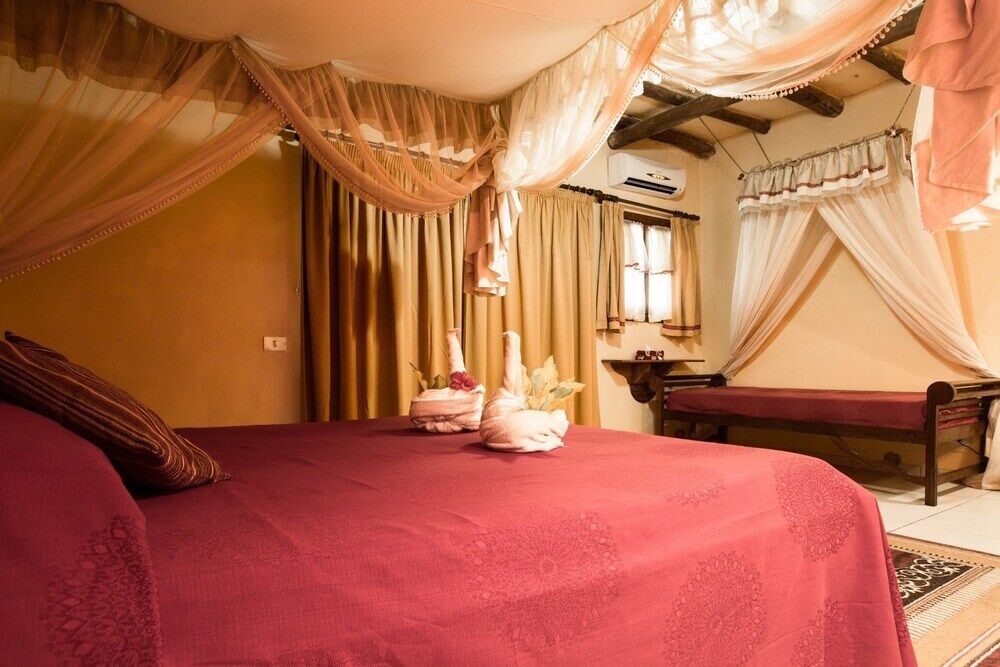 Resort Karafuu &